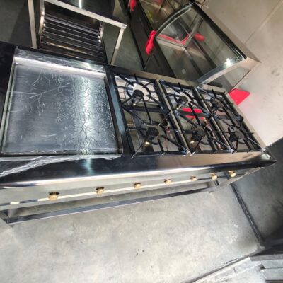 Stainless Steel Combo Cooking Range – Six Burners with Hot Plate
